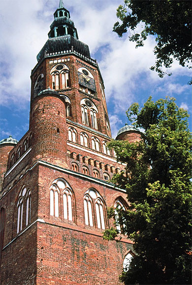 Die Nikolaikirche Die Nikolaikirche