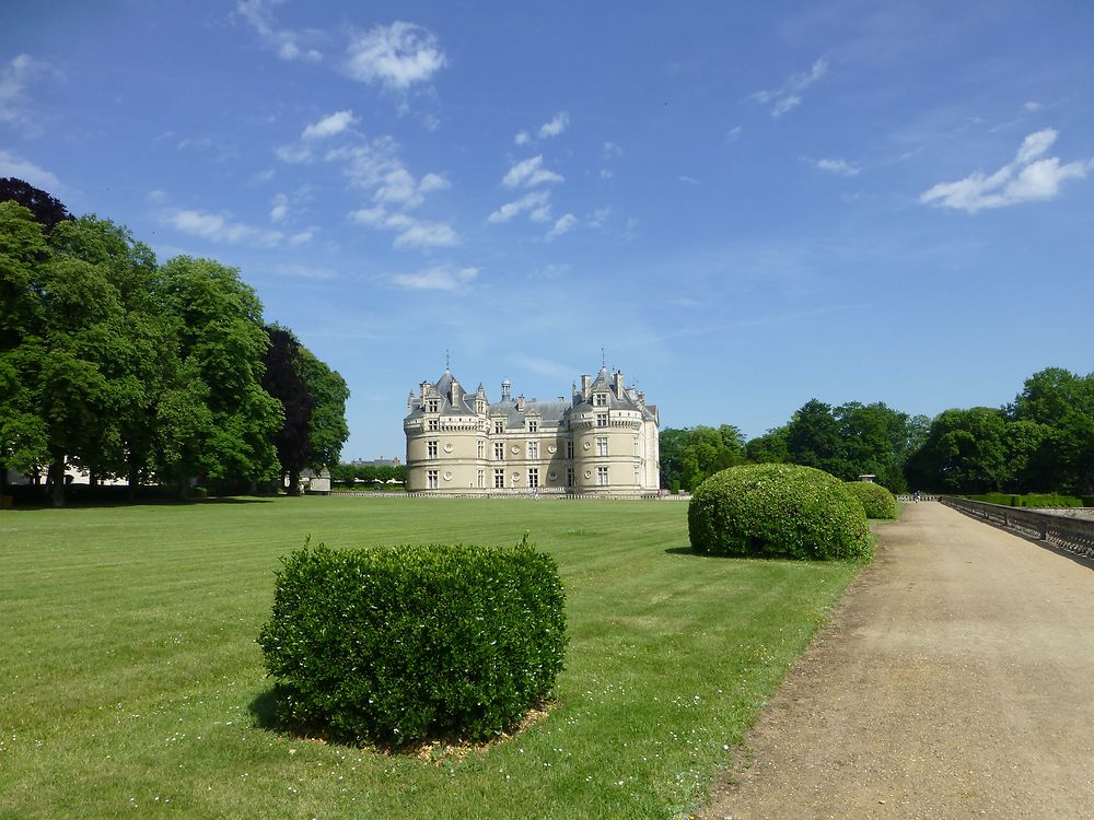 Chateau vu du parc