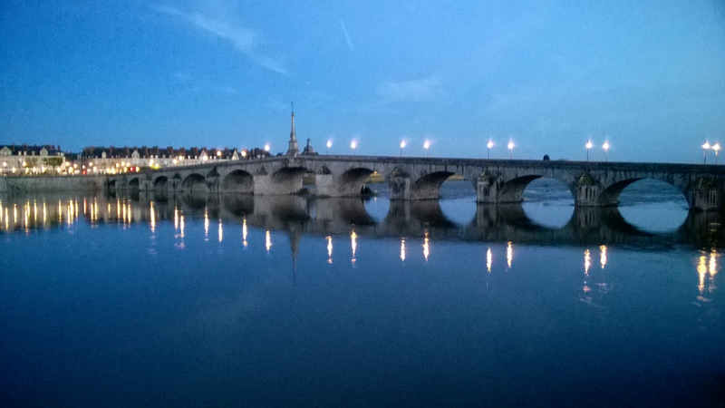 Passage sur la Loire, Blois Passage sur la Loire, Blois