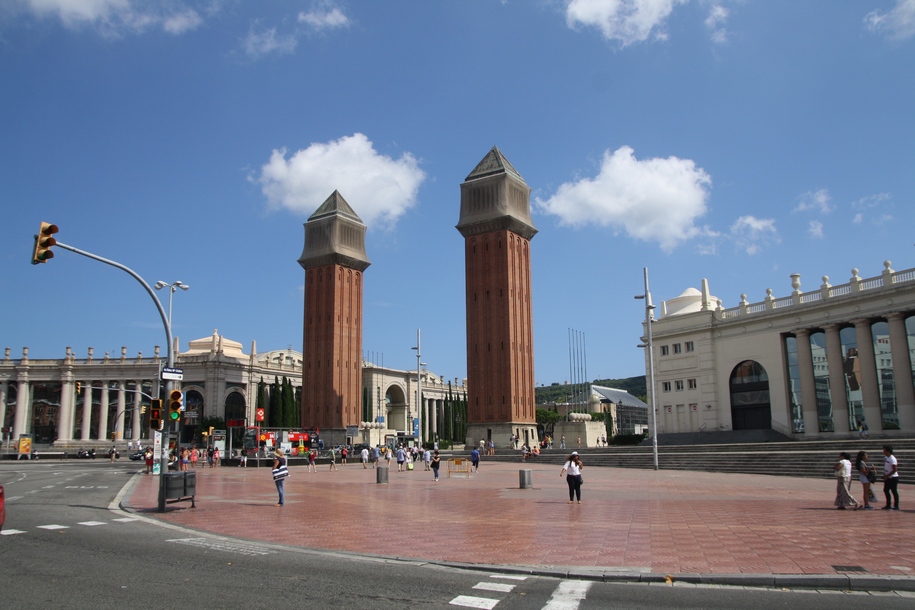 Font Magica : Plaça D'Espanya : Barri Sant Antoni : Barcelone : Routard.com