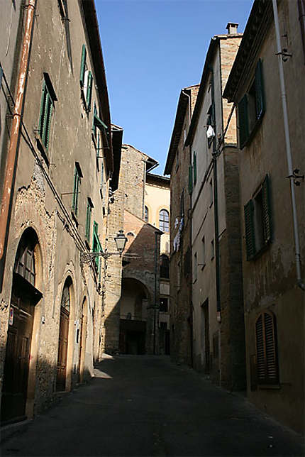 Rue de Volterra