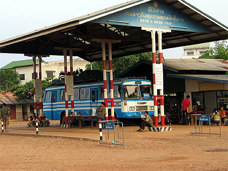 Gare routière à Savannakhet Gare routière à Savannakhet