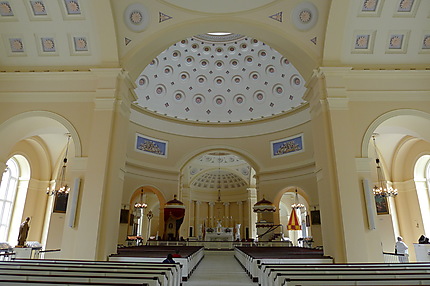 Intérieur de la basilique Ste Mary