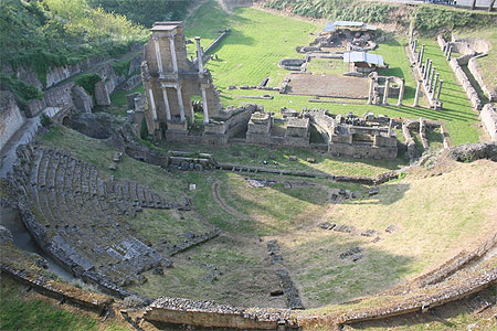 Théâtre romain Théâtre romain