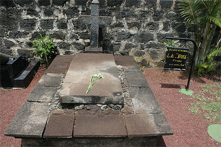 Tombe de "La Buse" Tombe de "La Buse"