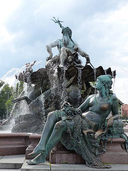 Fontaine majestueuse de Neptune