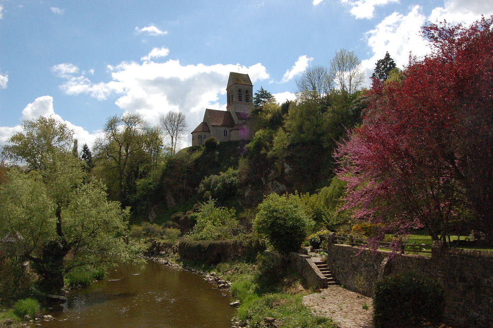 Eglise de Saint-Céneri le Gérei