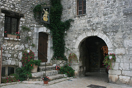 Entrée de la vieille ville Entrée de la vieille ville