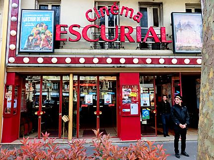 Vieux et beau cinéma de quartier