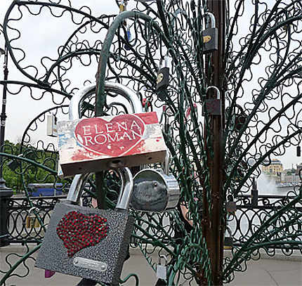 Amour Toujours: l'arbre aux cadenas