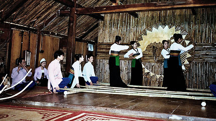 Danse des bambous à Hanoi