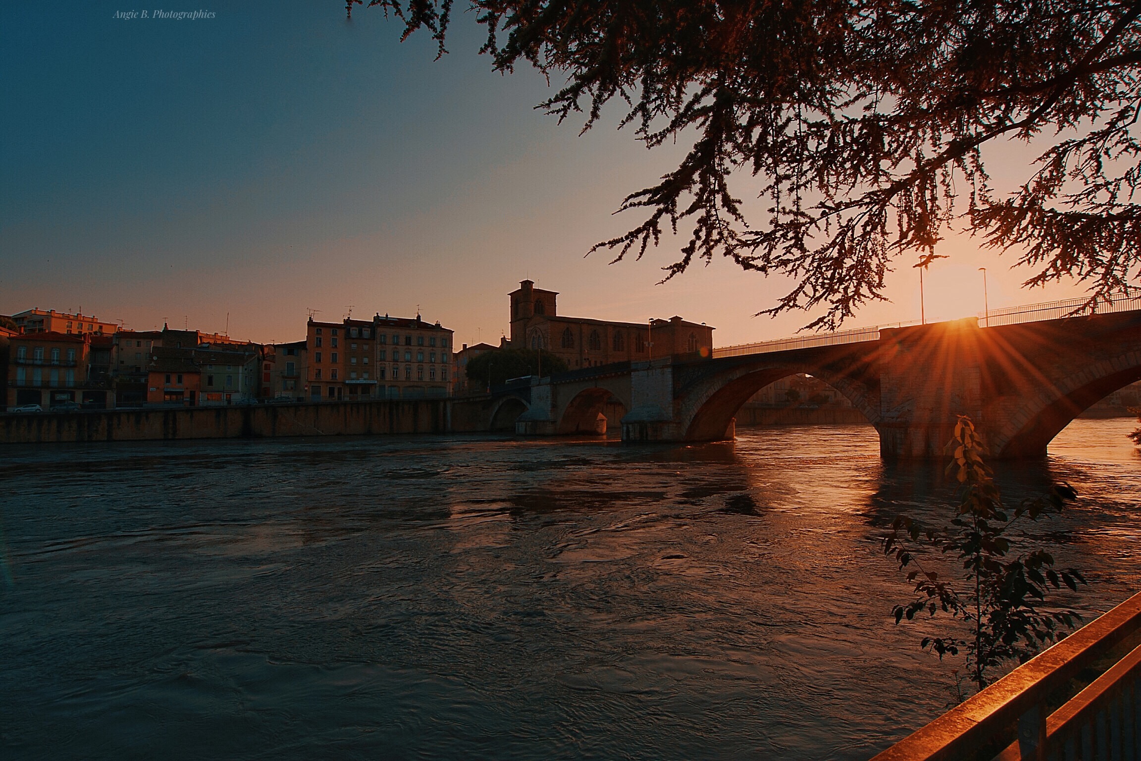 Coucher de soleil sur le pont de Romans-sur-Isère