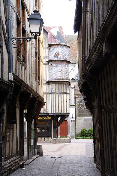 Rue Paillot de Montabert