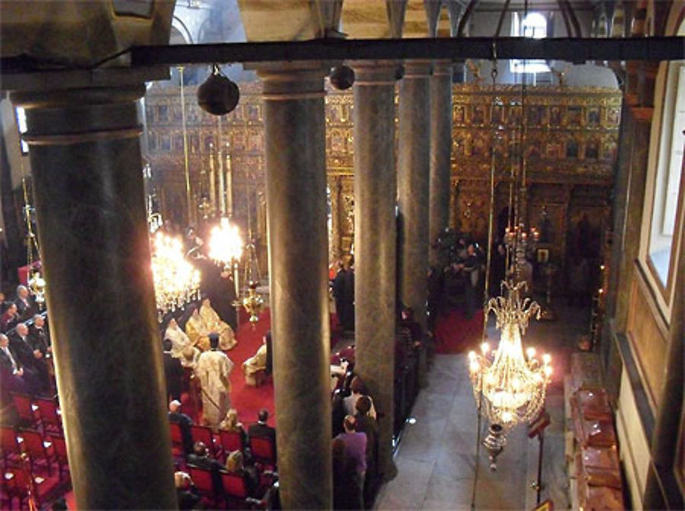 Orthodoks Patrikhanesi : messe dans l'église Saint-George