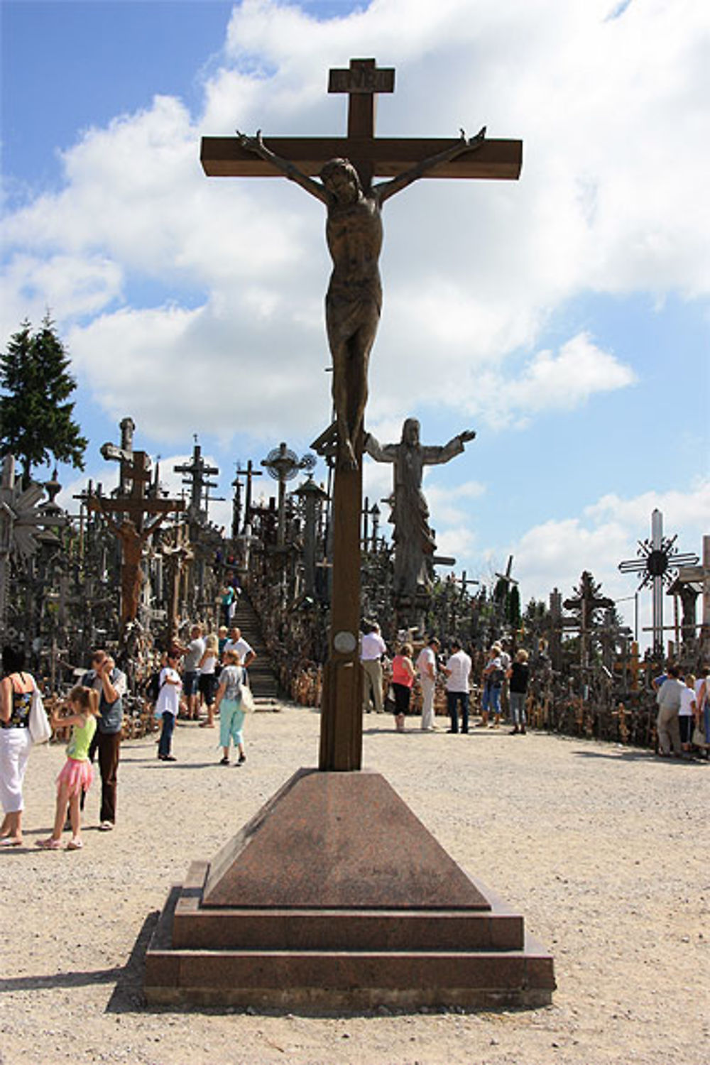 Croix déposée par le pape Jean-Paul II