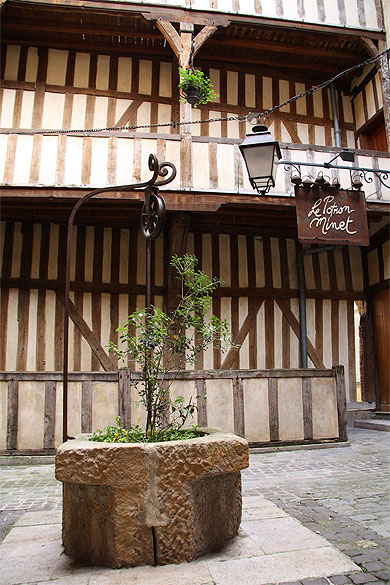 Cour du Mortier d'or Cour du Mortier d'or