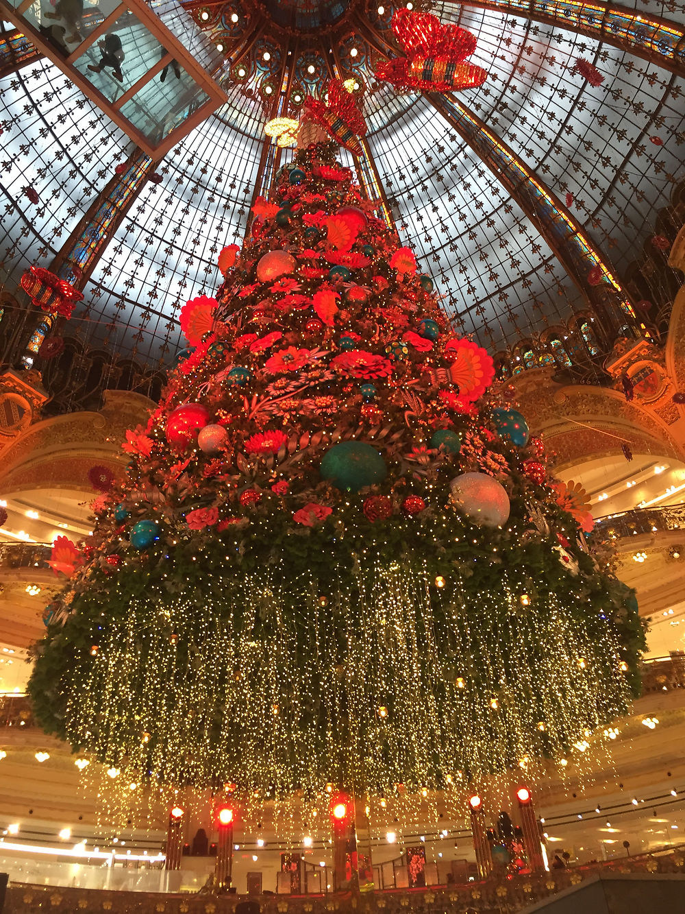 Les fêtes se préparent à Paris