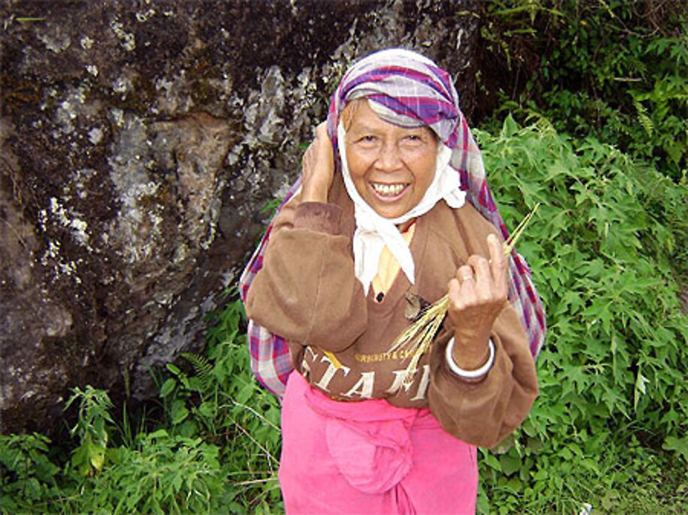 Femme Toraja à Batutumonga