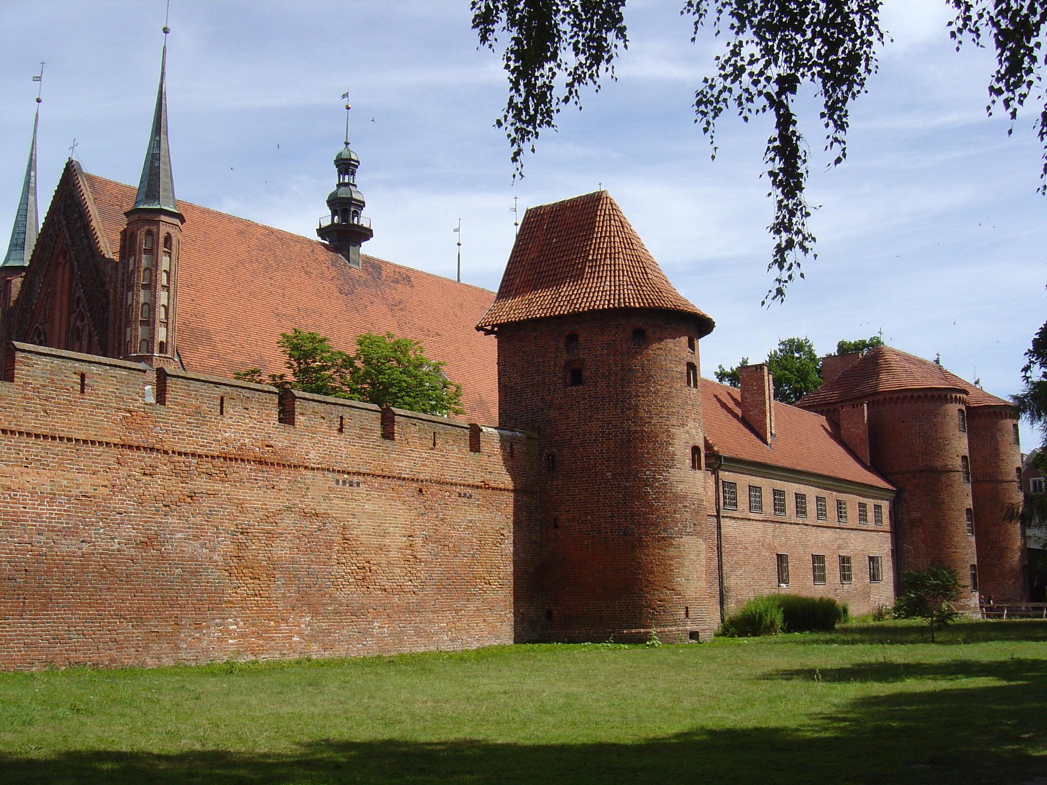 Environs de Malbork : cathédrale de Frombork Environs de Malbork : cathédrale de Frombork