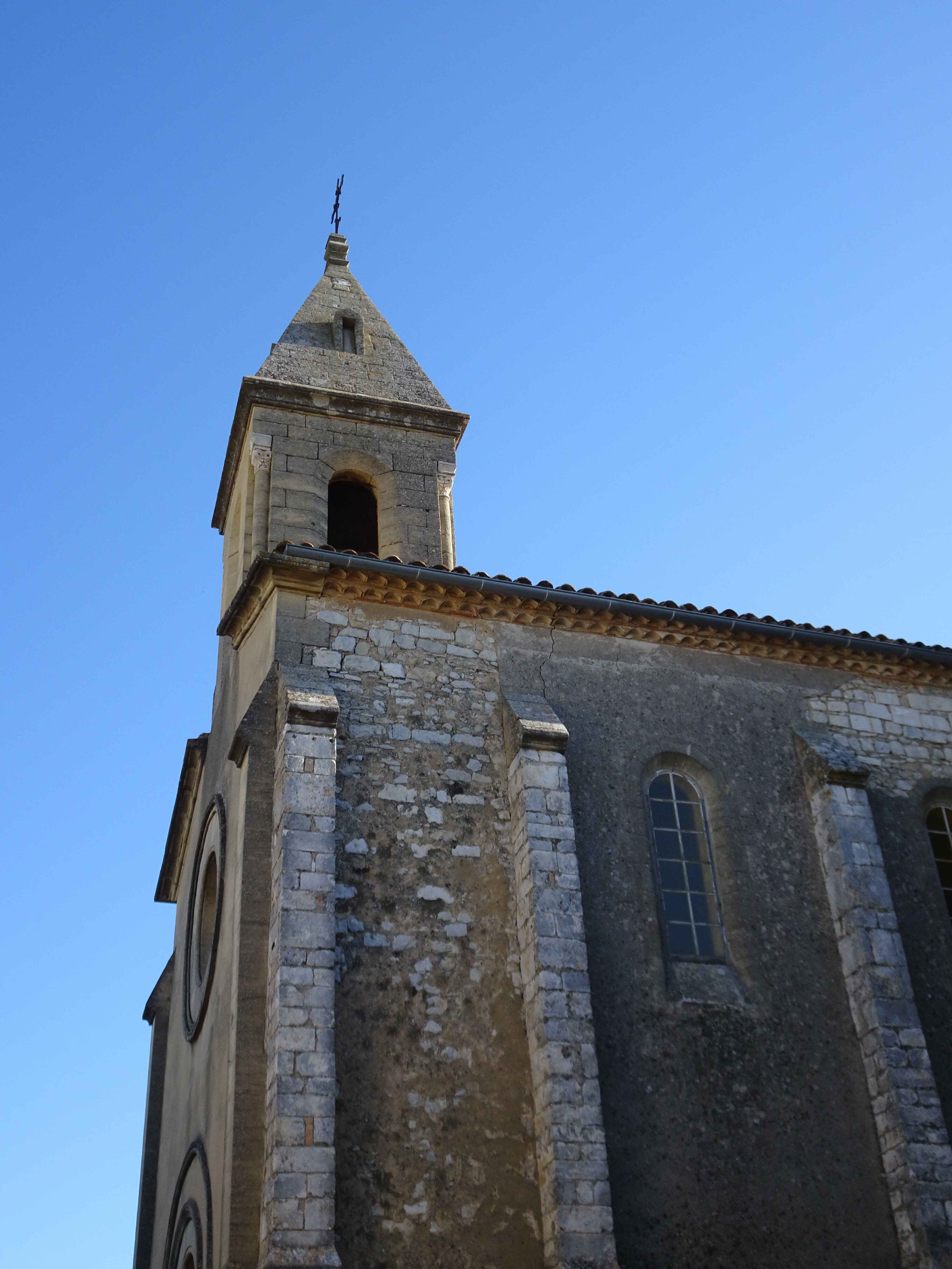 Eglise de Lussan Eglise de Lussan
