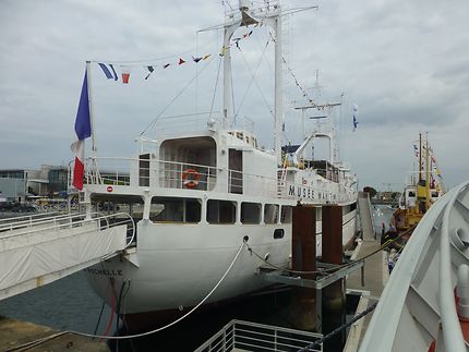 Un des bateaux visitables de La Rochelle