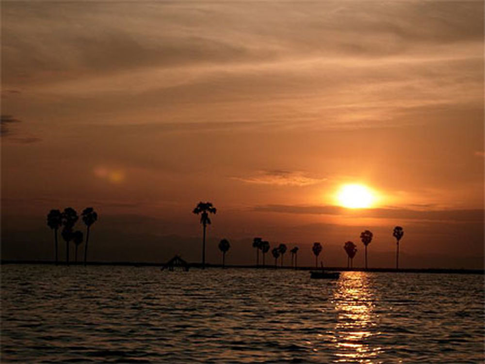 Coucher de soleil sur le lac Tempe