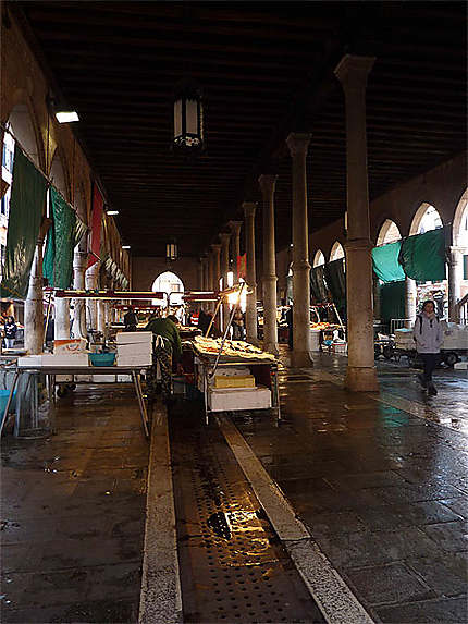 Halles du marché au poisson