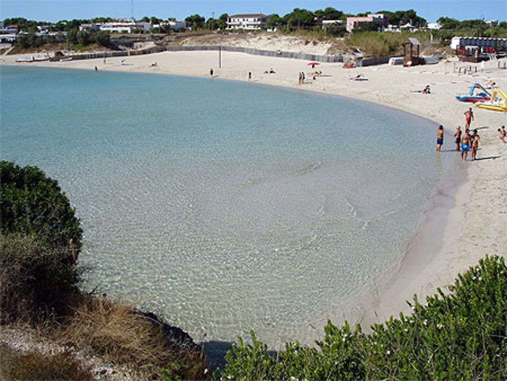 Vue de la plage depuis un rocher plus haut