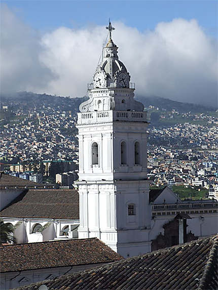 Le clocher de Santo Domingo