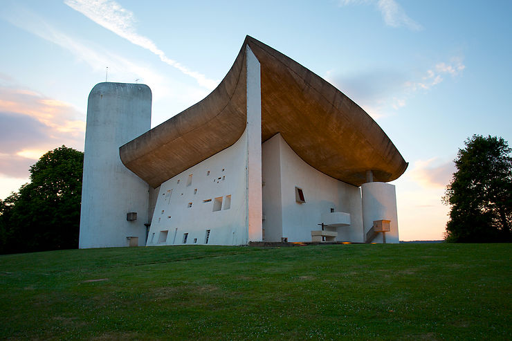 Notre-Dame-du-Haut : le chef d’œuvre du Corbusier