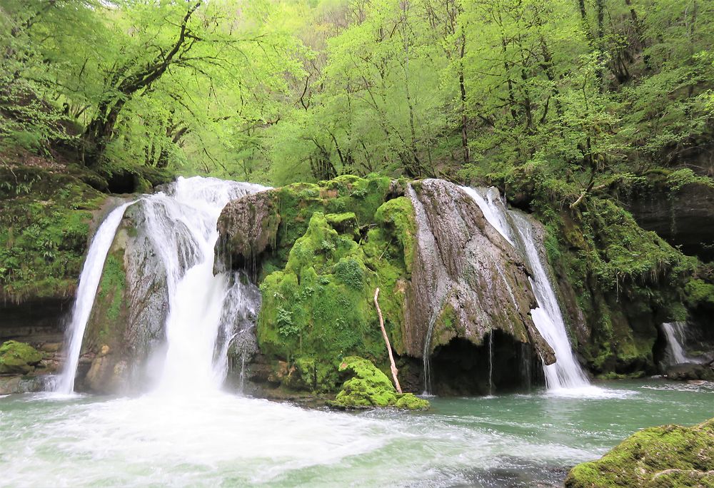 Cascade le grand saut de la Loue