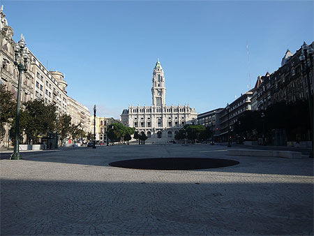 Avenue des Alliés et Hôtel de Ville