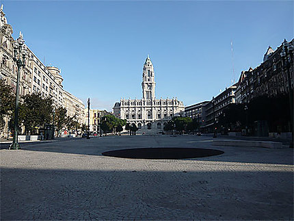 Avenue des Alliés et Hôtel de Ville