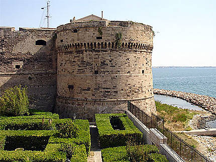 Le château du vieux Taranto