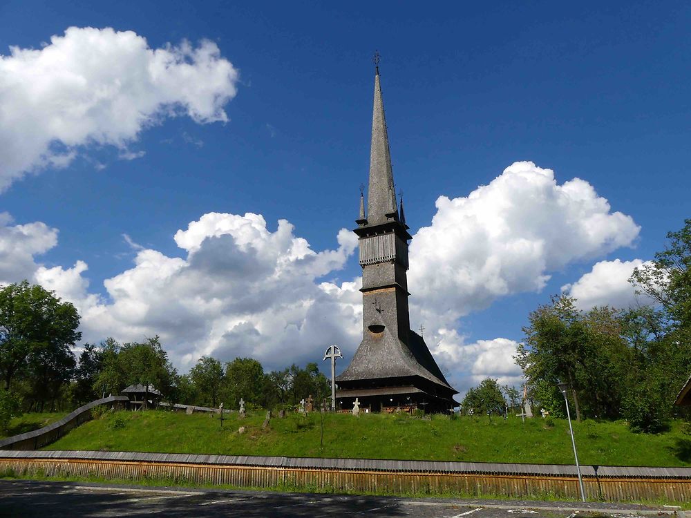 Eglise de Surdesti