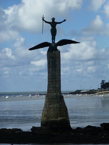 Monument aux vainqueurs, à Saint-Nazaire