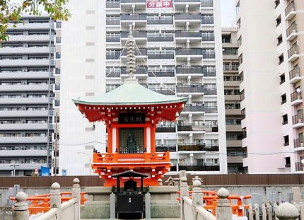 Tradition et modernité à Osaka