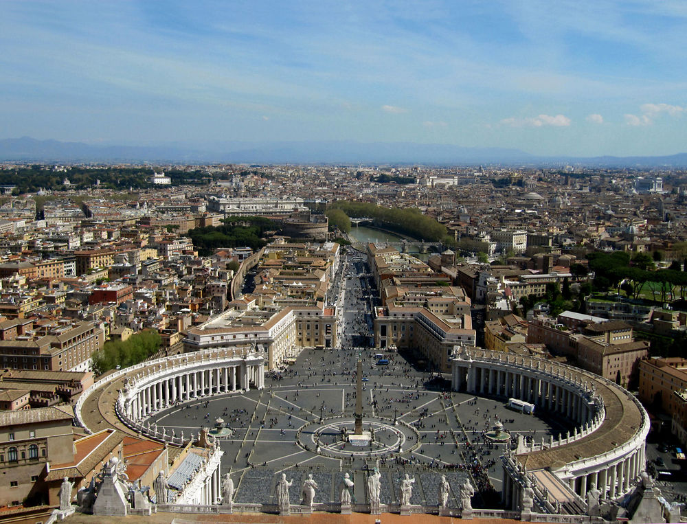 Roma et la place Saint-Pierre