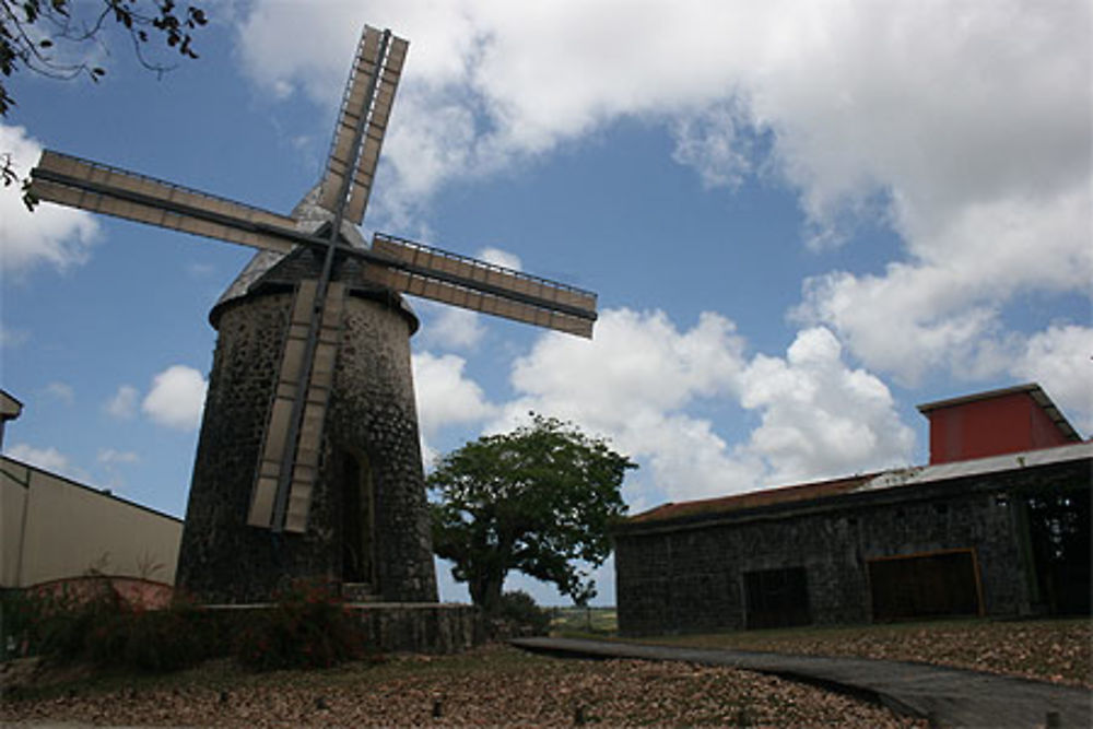 Le moulin de la distillerie