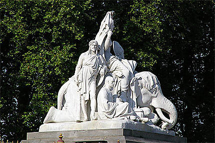 Statue de l'Albert Memorial