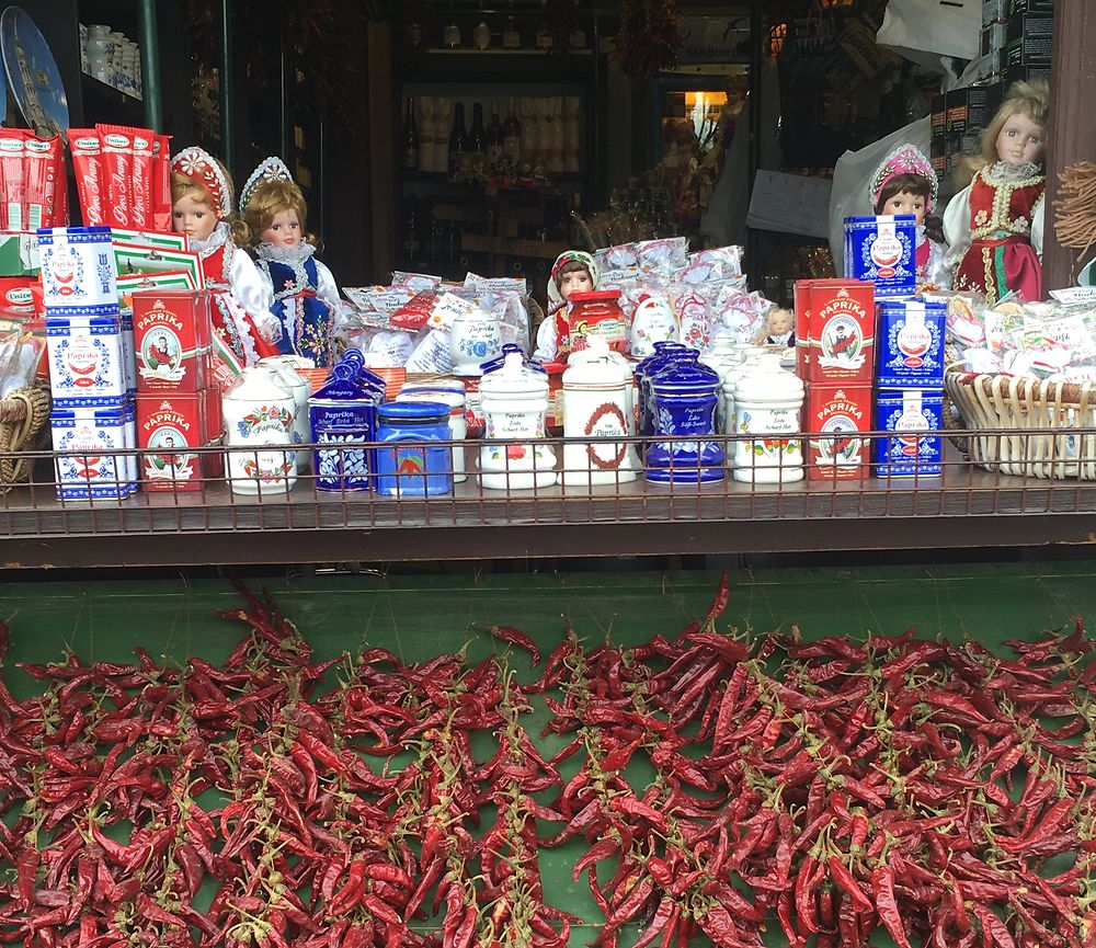 Paprika hongrois aux halles de Budapest