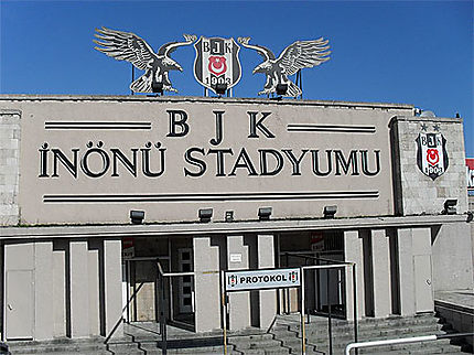 Inönü Stadyumu