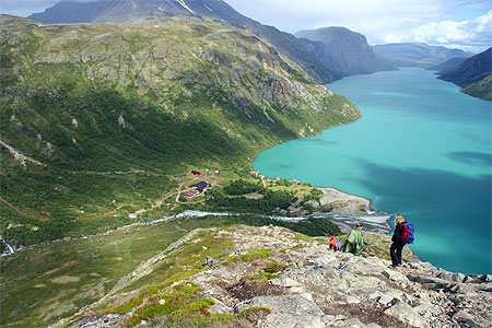Le Gjende à l'approche de Memurubu Le Gjende à l'approche de Memurubu