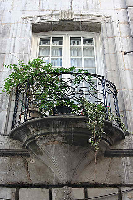 Chambéry - Petit balcon original 