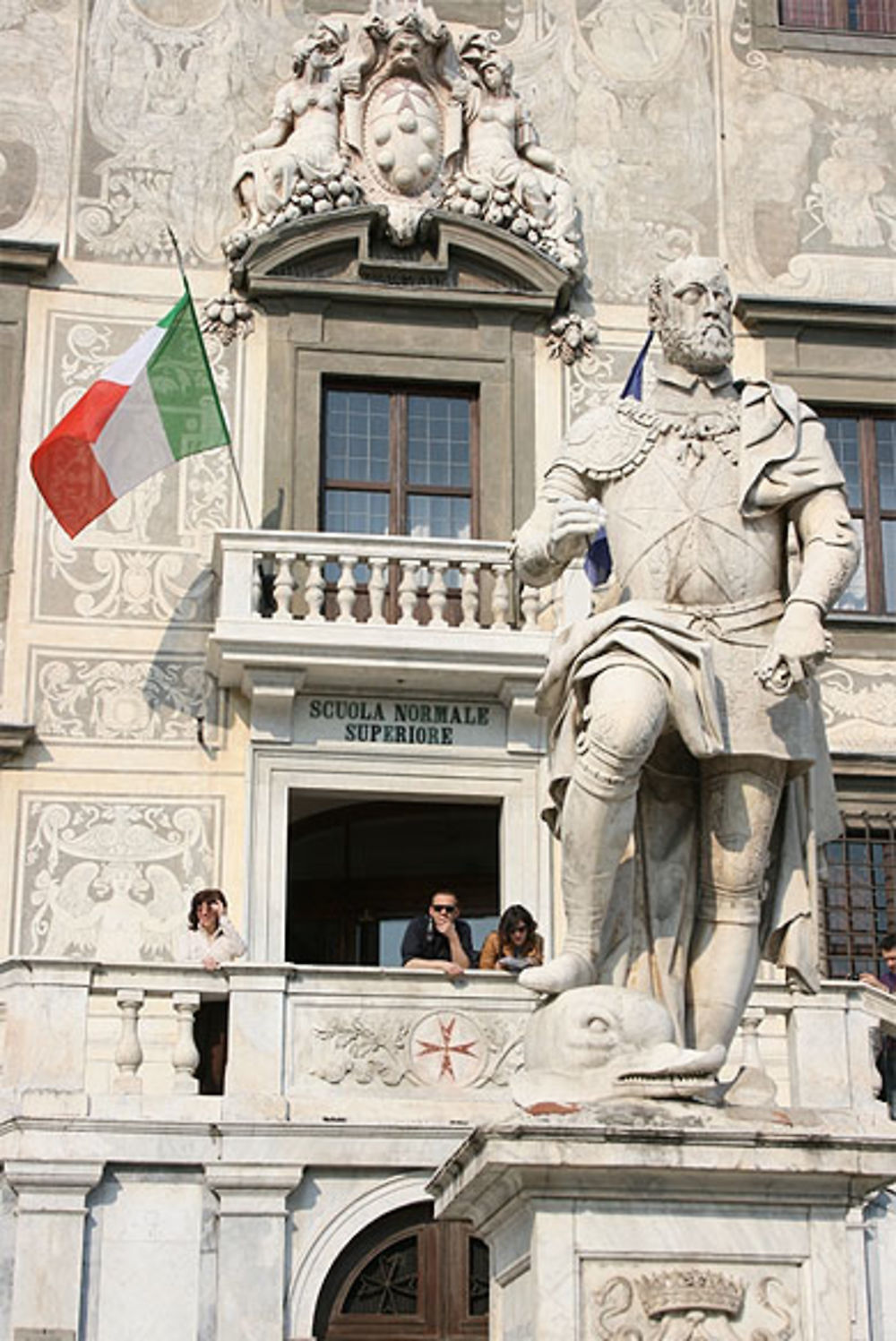 Statue devant le palais des Cavaliers