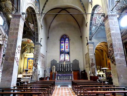 Nef de l'Église Santa Maria Maggiore