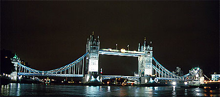 Tower Bridge de nuit