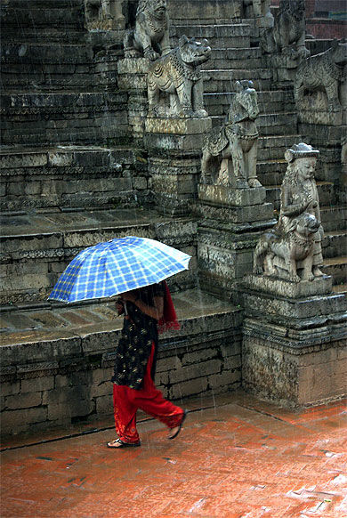 Sous la pluie à Bhaktapur