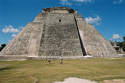 La Pyramide du Magicien - Uxmal