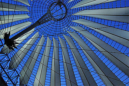 Le toit du Sony Center